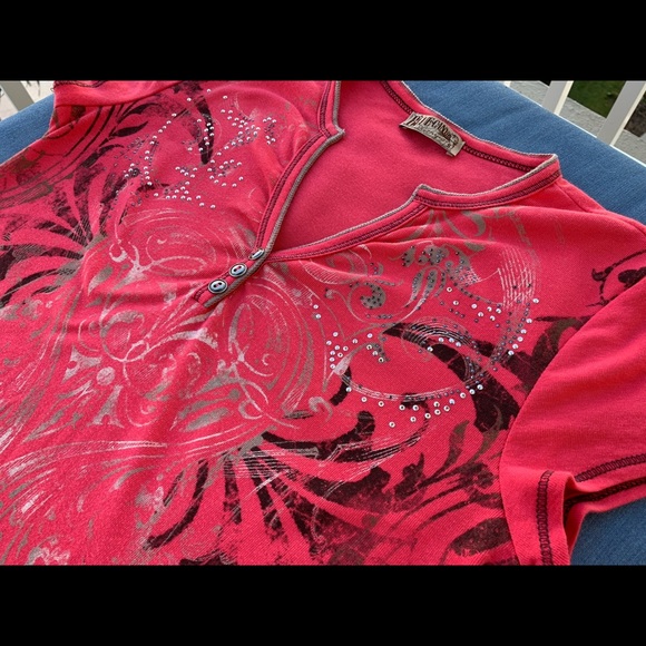 Blue Canyon Diamond Stud Sequin Top - Picture 5 of 6